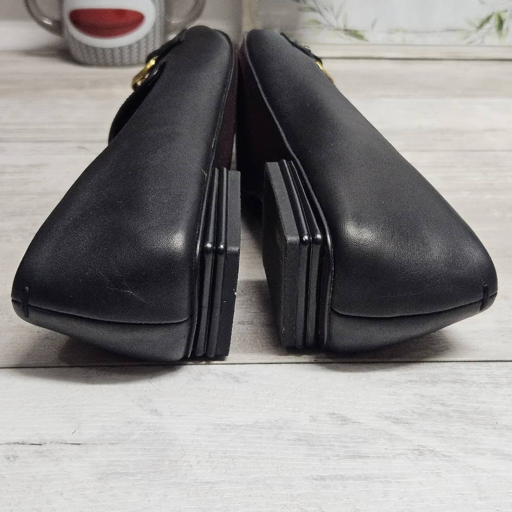 Franco Sarto Tiari Flat Loafers with Gold Chain Detail Size 10 Black Classic - Picture 7 of 10